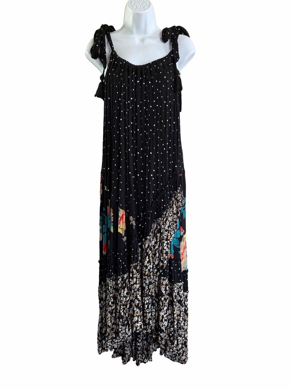 Free People Bare It All Printed Maxi Dress Small Black Floral Boho - Picture 2 of 8